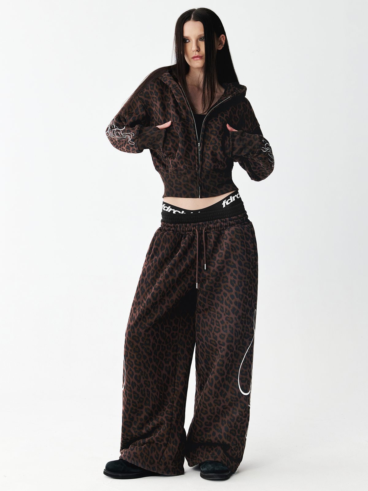 Graffiti leopard baggy sweatpants